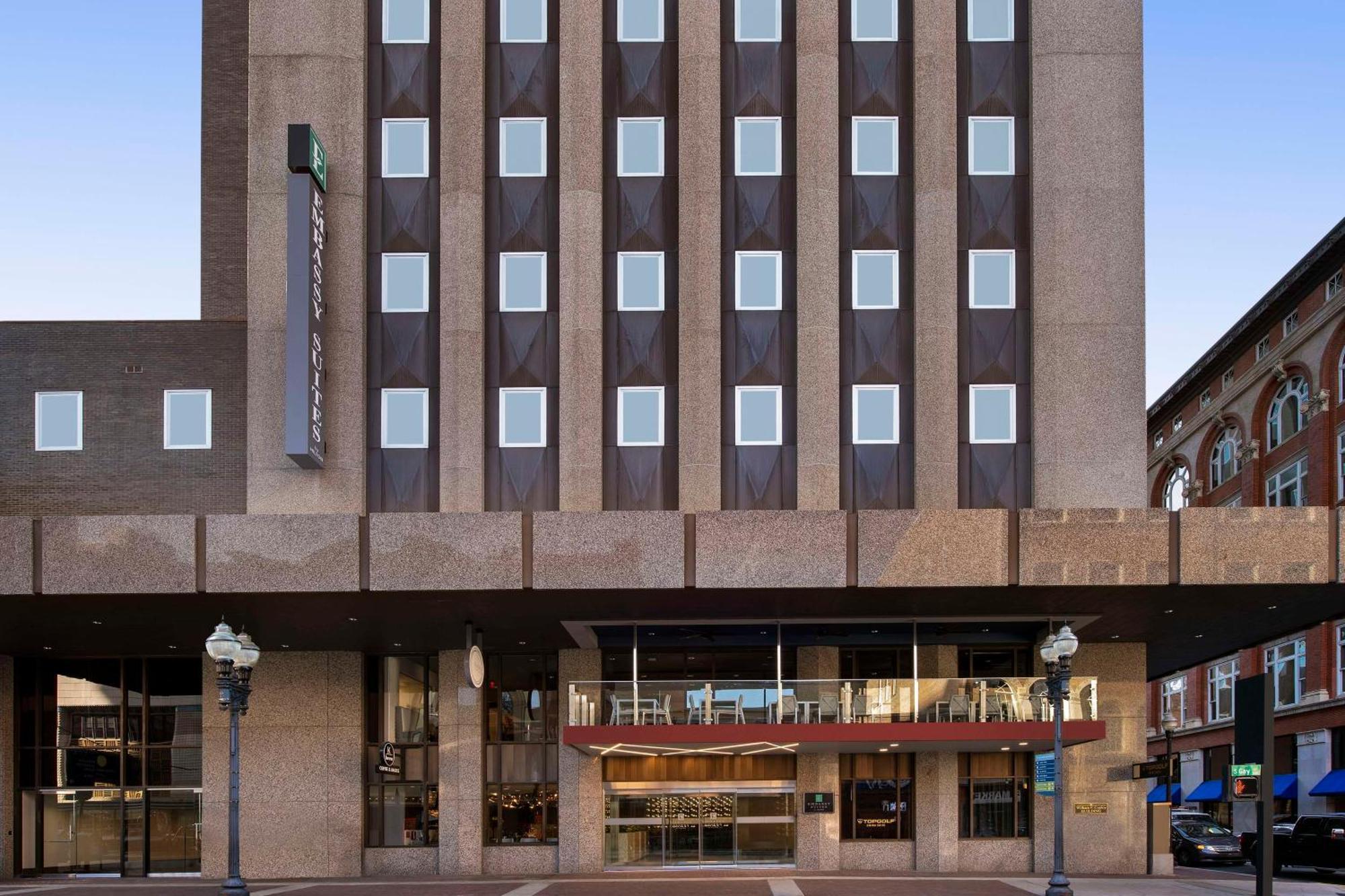 Hotel Embassy By Hilton Downtown Knoxville